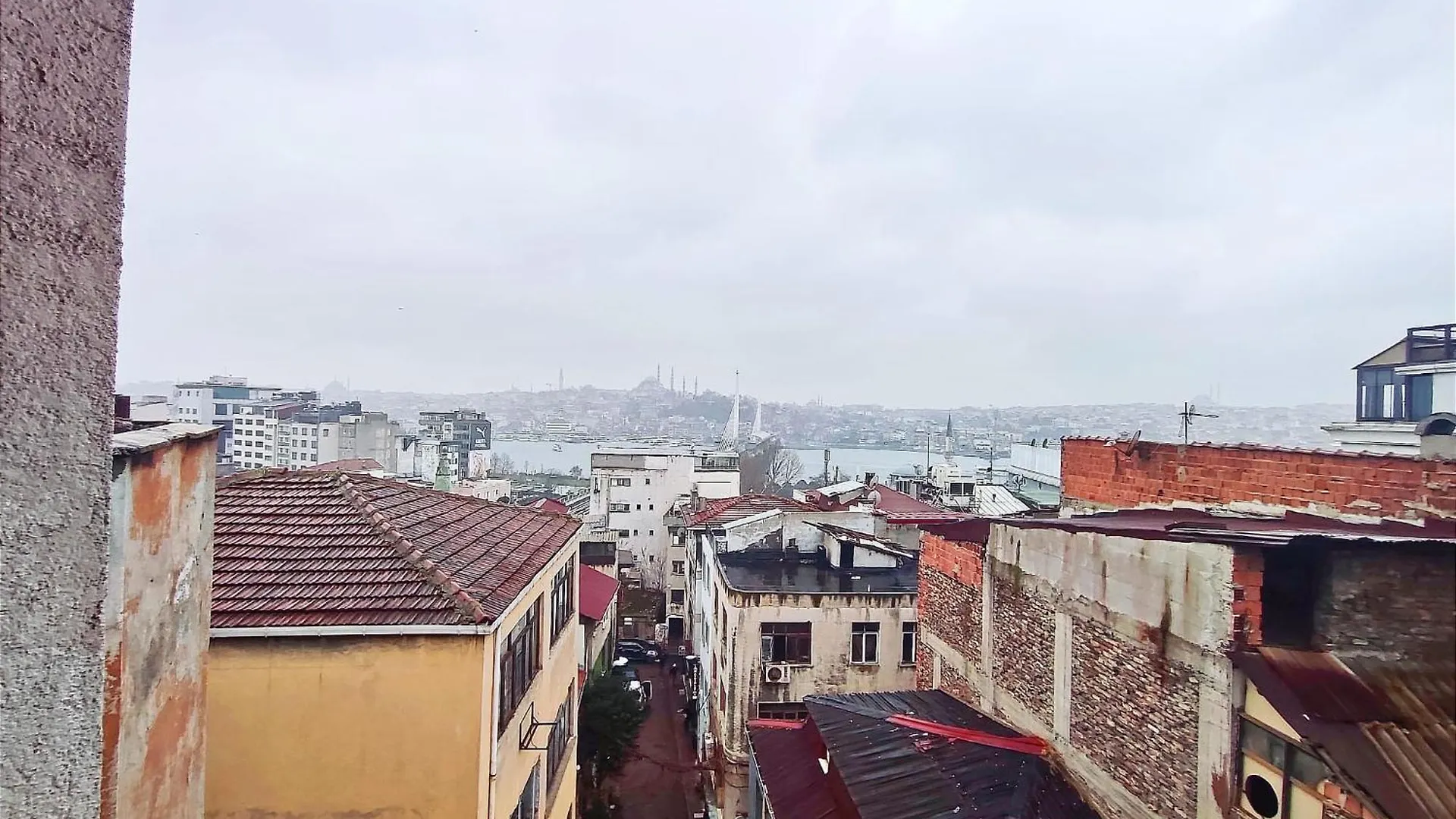 Taksim Luxurious Galata Hotel location
